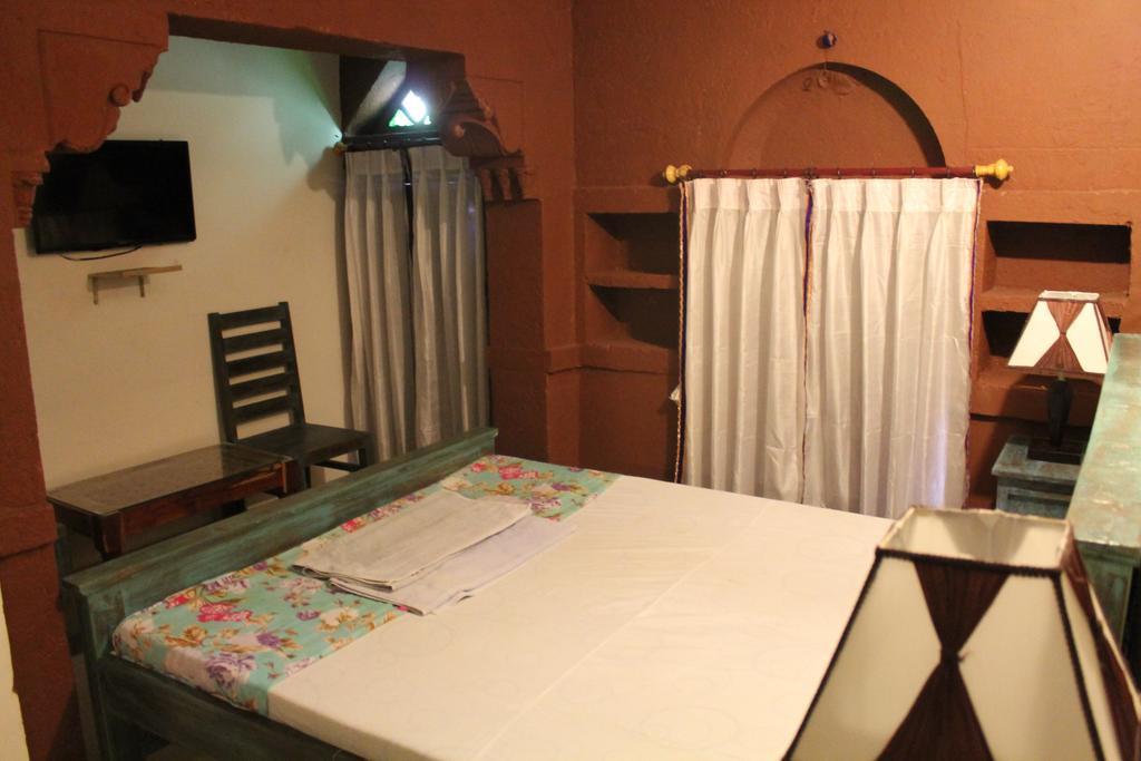 Kesar Heritage Guest House Джодхпур Номер фото
