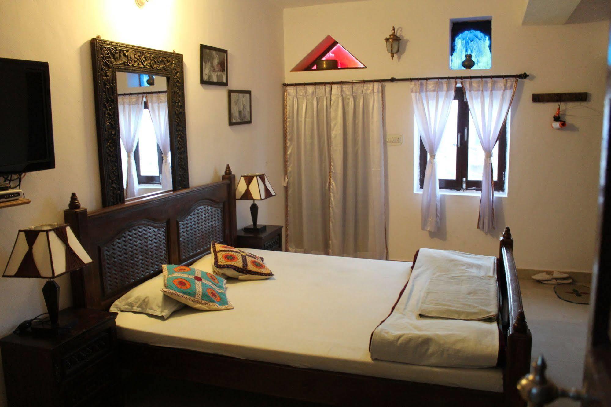 Kesar Heritage Guest House Джодхпур Екстер'єр фото